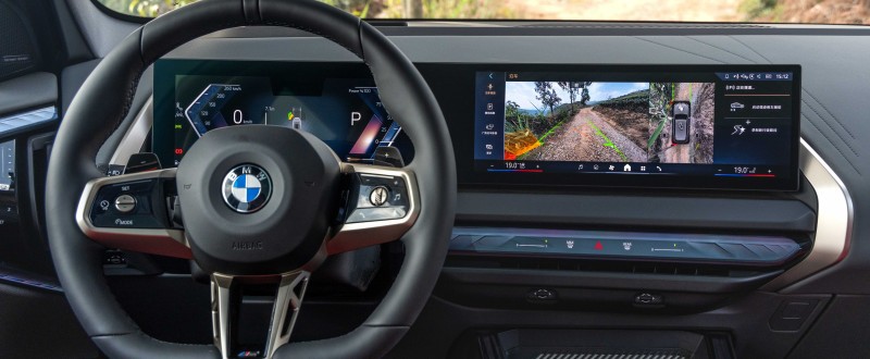 全新BMW X3长轴距版——驾趣进阶，舒适翻倍